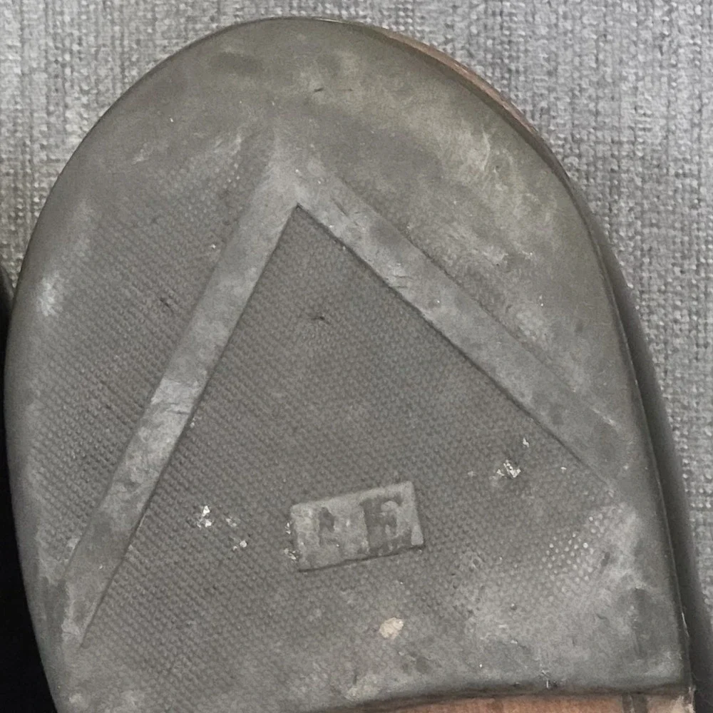 Allen Edmonds 